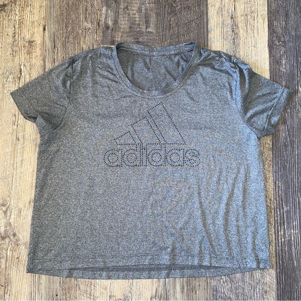 adidas Women’s Heather Gray Short Sleeve Logo Tee
